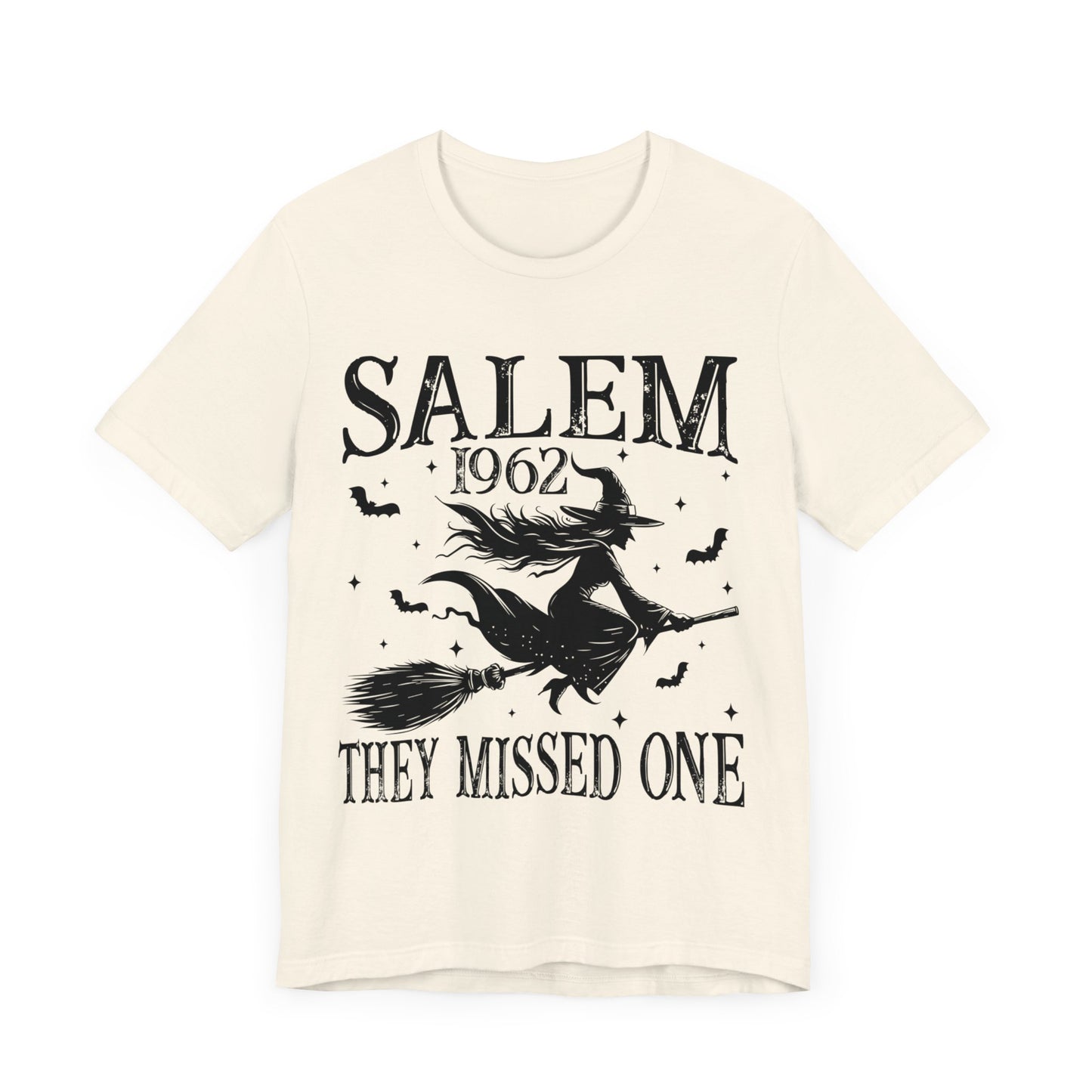 SALEM WITCH HALLOWEEN GRAPHIC TEE