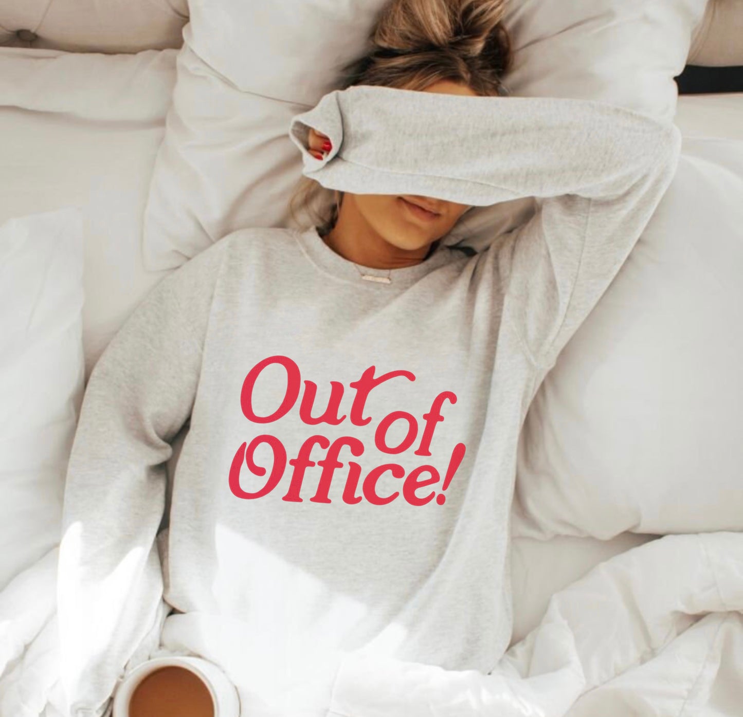 OUT OF OFFICE CREWNECK SWEATSHIRT