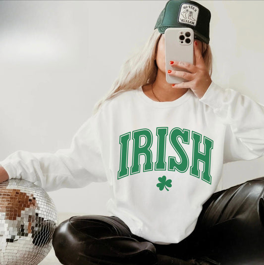 GREEN IRISH SHAMROCK CREWNECK SWEATSHIRT