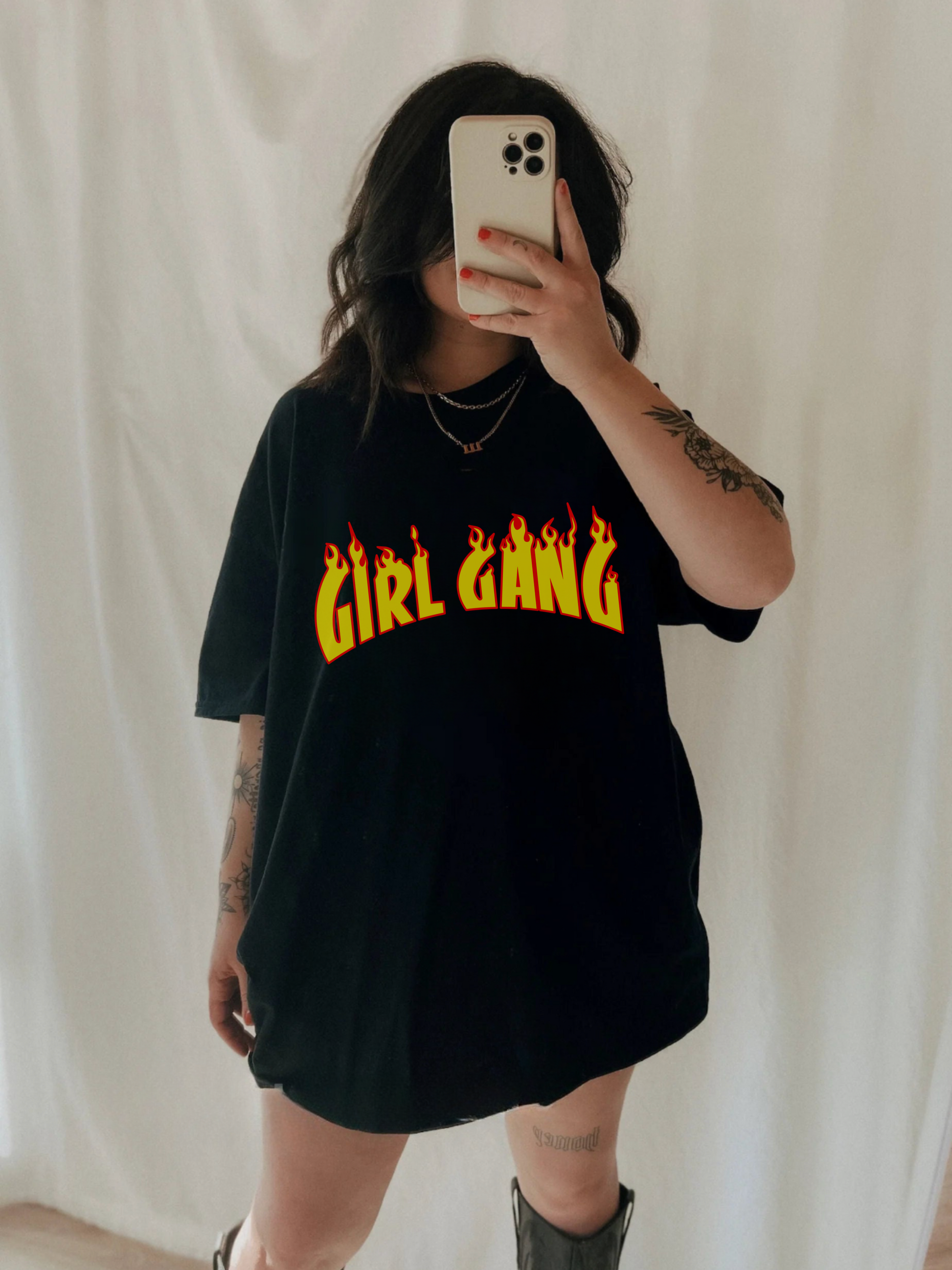 GIRL GANG FLAME GRAPHIC TEE