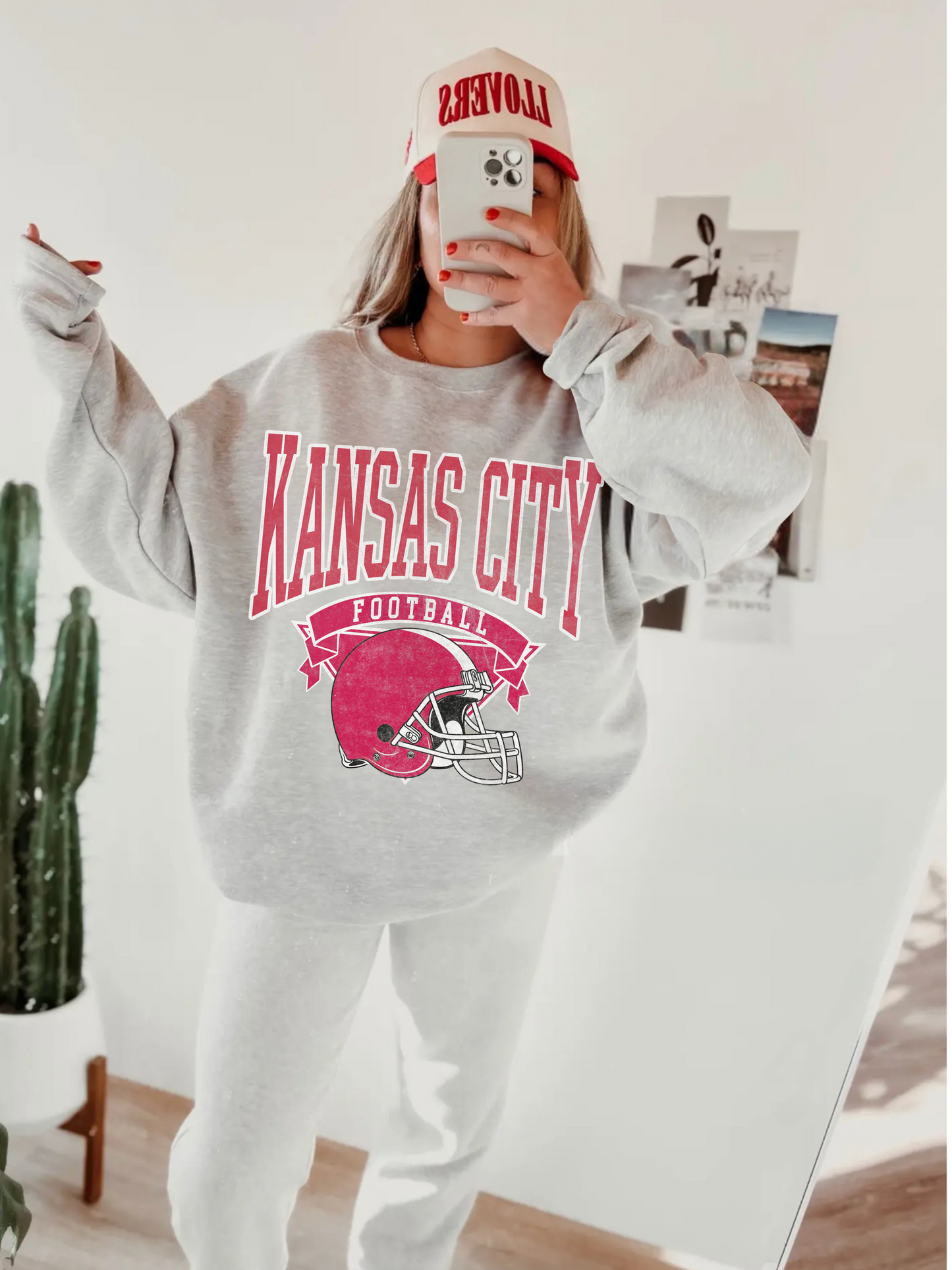 DISTRESSED KANSAS CITY FOOTBALL CREWNECK SWEATSHIRT