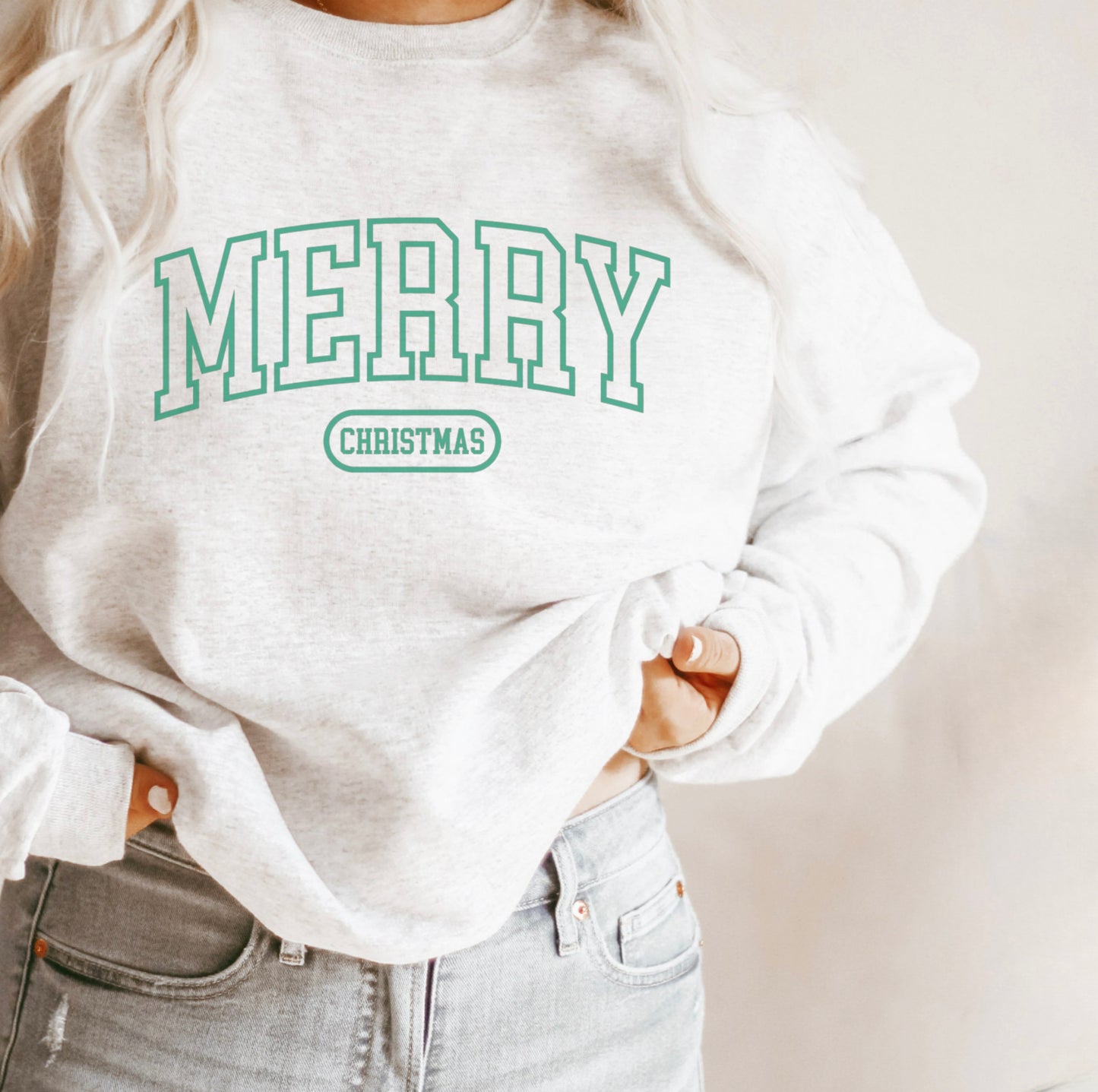 MERRY CHRISTMAS CREWNECK SWEATSHIRT