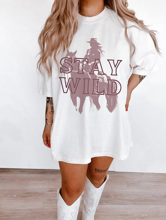 STAY WILD WESTERN GRAPHIC TEE