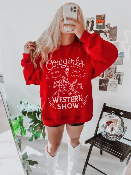 COWGIRLS WESTERN SHOW CREWNECK SWEATSHIRT